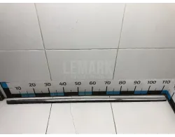Накладка стекла переднего правого