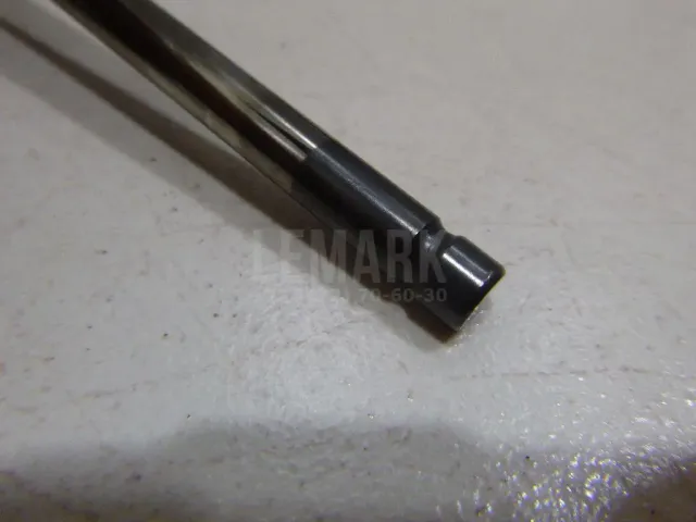 Клапан впускной для  Ford America F150 2004-2008