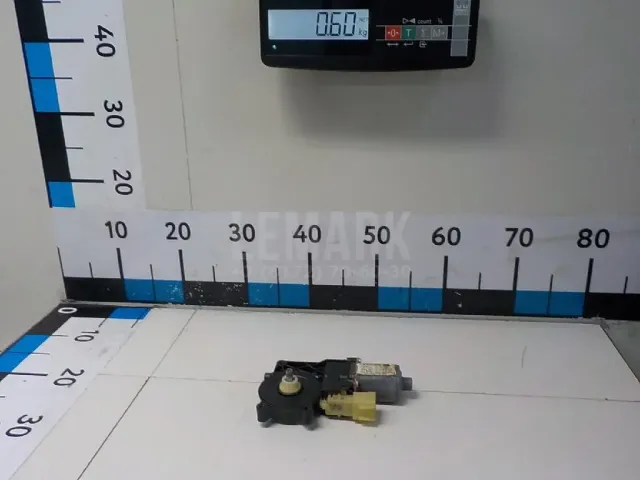 Моторчик стеклоподъемника