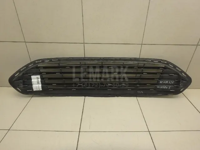 Решетка радиатора для  Dodge Nitro 2007-2011
