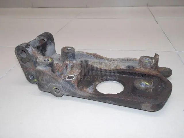 Кронштейн кондиционера для  Honda Accord VII 2003-2008