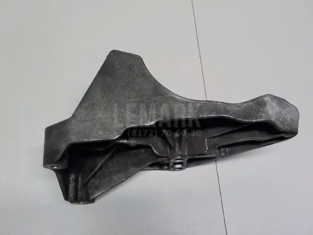 Кронштейн генератора для  Ford Fusion 2002-2012
