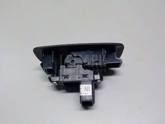 Кнопка стеклоподъемника для  Ford Focus III 2011-2019