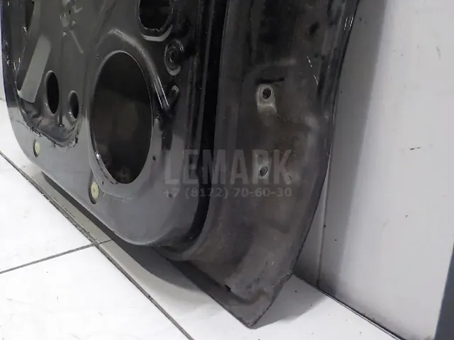 Дверь задняя левая