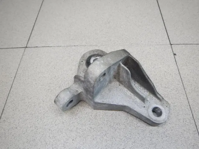 Кронштейн опоры КПП для  Ford Fusion 2002-2012