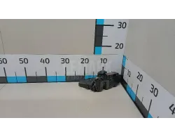 Замок двери задней левой