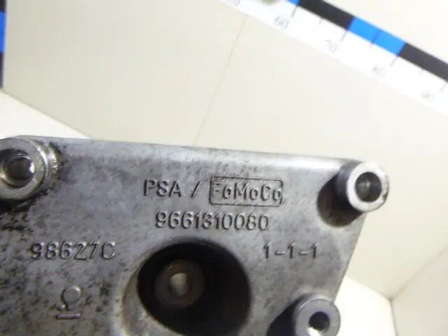 Кронштейн генератора для  Ford Focus II 2008-2011