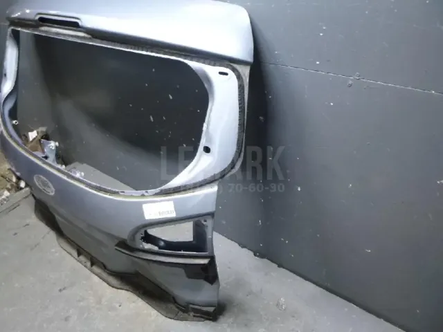 Направляющая (кузов наружные) для  Fiat Bravo 2006-2014
