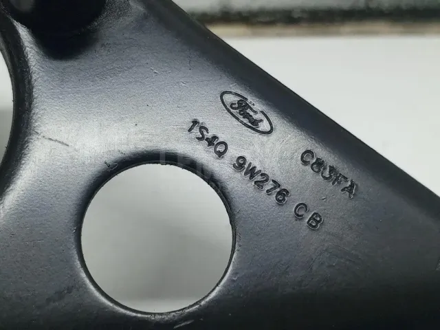 Кронштейн (сопут. товар) для  BYD Qin EV300 2018