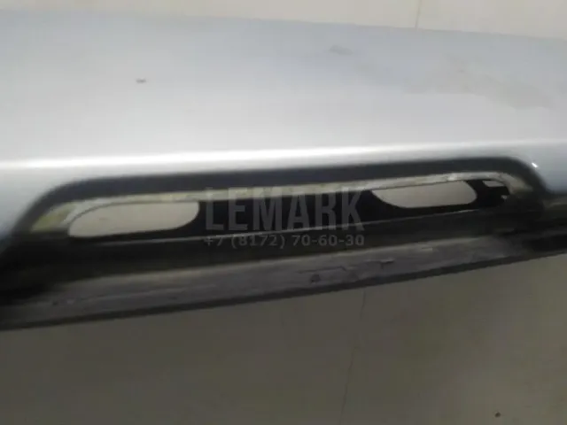 Дверь багажника