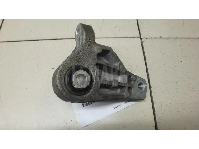 Кронштейн опоры КПП для  Citroen C4 2004-2011