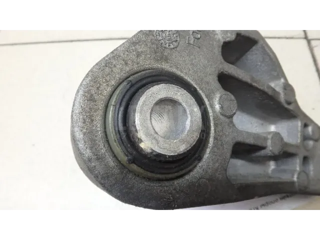 Кронштейн опоры КПП для  Citroen C4 2004-2011