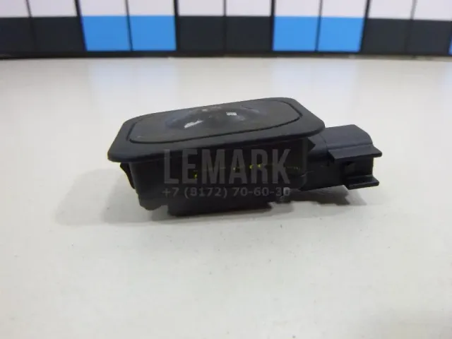 Кнопка открывания багажника для  Ford Kuga 2008-2012
