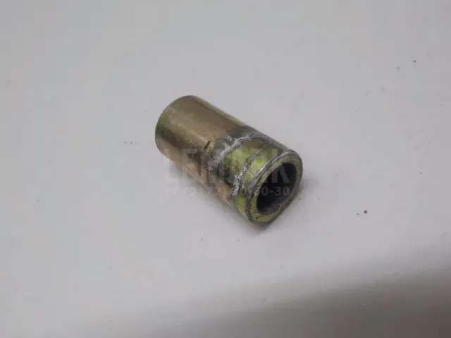 Втулка (кузов внутри)