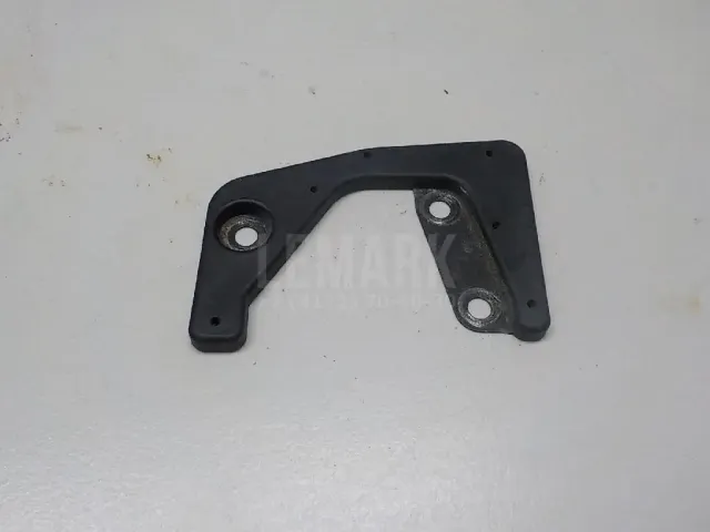 Кронштейн (сопут. товар) для  Ford TRUCK Cargo II 2005