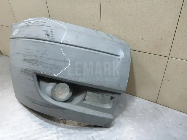 Накладка переднего бампера правая для  Audi Q3 (F3B) 2018
