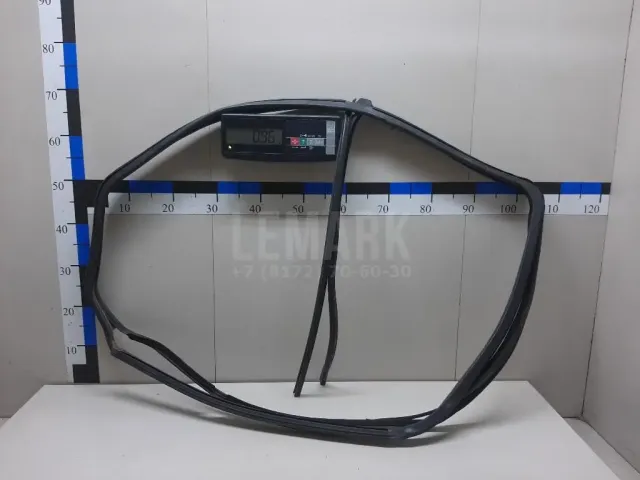 Уплотнитель стекла двери для  Chery Tiggo 8 Pro Max (T1D) 2022
