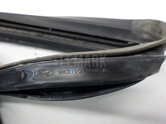 Уплотнитель стекла двери для  BMW i3 (I01) 2013-2022