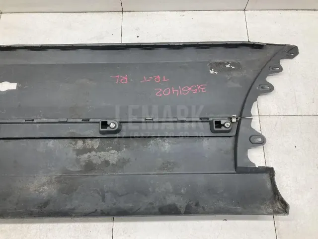Накладка заднего бампера левая для  Chrysler Grand Voyager/Grand Caravan (RT) 2007-2020
