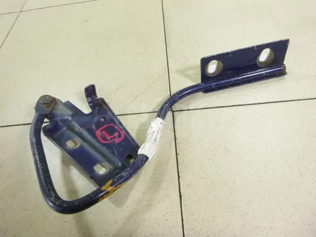 Петля капота левая для  Ford Fiesta 2008-2019