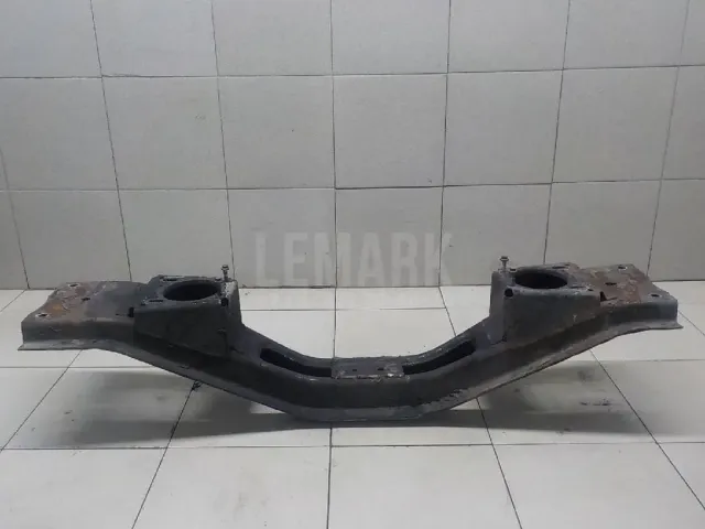 Балка передняя поперечная для  BMW 4-serie G22/G23 2020