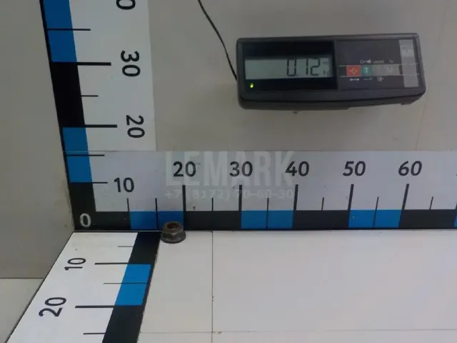 Гайка задней ступицы