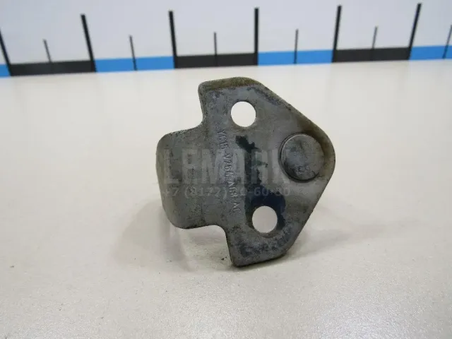 Ответная часть замка двери для  Fiat Panda 2003-2012