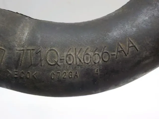 Трубка картерных газов
