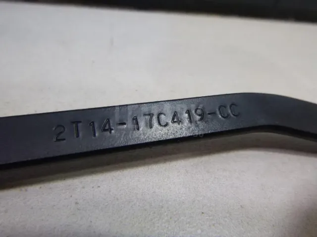 Поводок стеклоочистителя заднего для  Chrysler Sebring 2006-2010