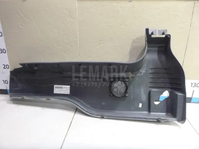 Обшивка багажника для  Ford Maverick 2001-2007