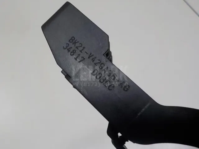 Кронштейн ручки для  Ford C-MAX 2003-2010