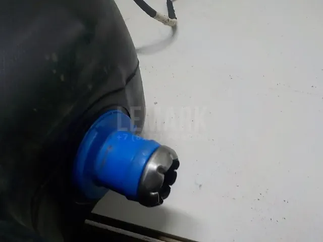 Бак топливный
