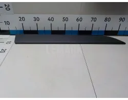 Молдинг передней правой двери