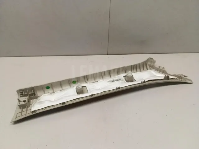 Обшивка стойки