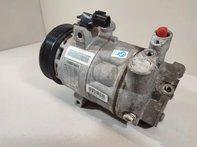 Компрессор кондиционера для  Ford Focus II 2008-2011