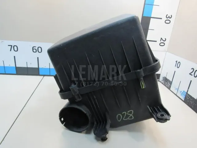Корпус воздушного фильтра для  Ford Focus II 2008-2011