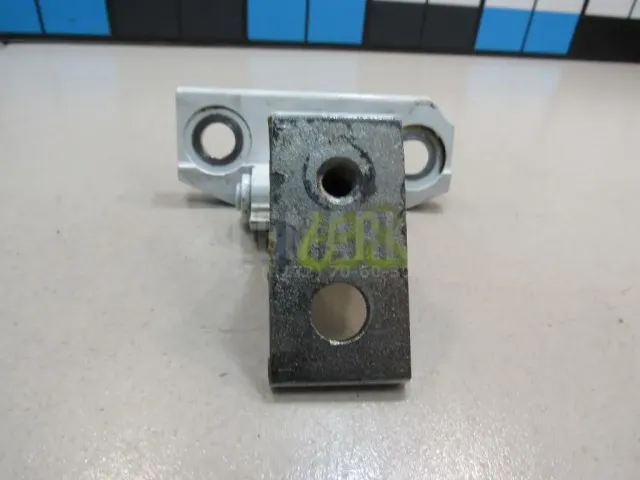 Петля двери задней правой верхняя для  BMW X5 E53 2000-2007