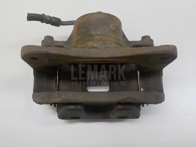 Суппорт тормозной передний левый для  Honda Accord IV 1990-1993