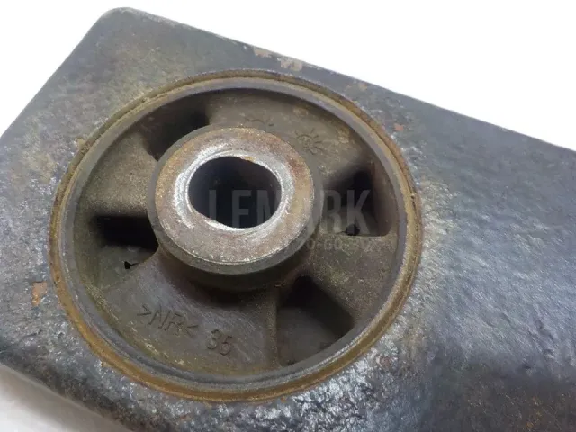 Опора КПП для  Ford Fiesta 0-1989