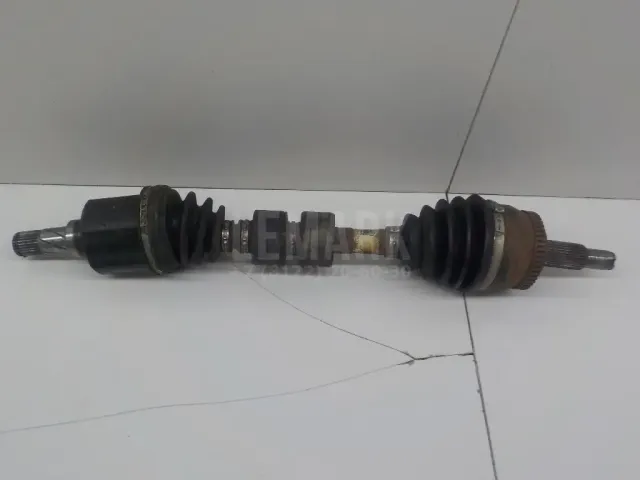 Полуось передняя левая для  Chevrolet HHR 2005-2011