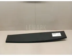 Обшивка двери багажника