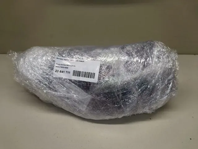 Фонарь задний наружный левый