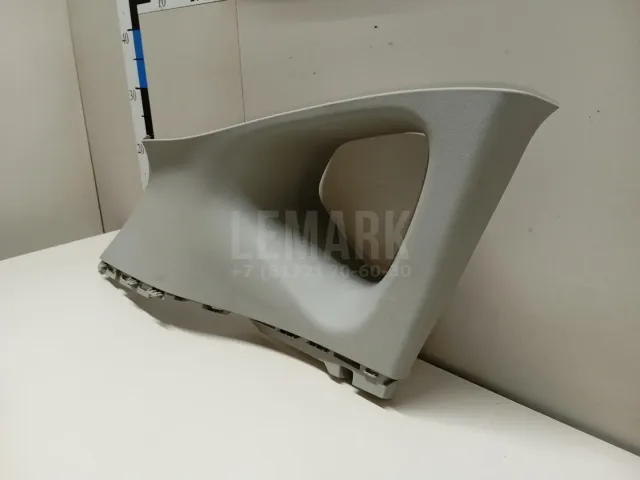 Обшивка багажника
