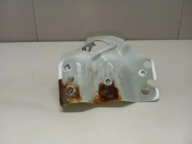 Кронштейн крепления крыла для  Ford C-MAX 2003-2010