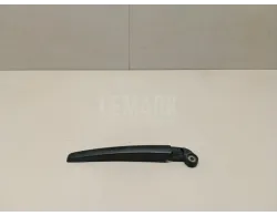 Поводок стеклоочистителя заднего