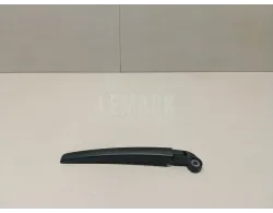 Поводок стеклоочистителя заднего