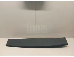 Обшивка двери багажника