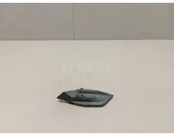 Накладка лобового стекла правая