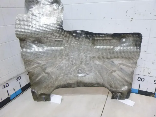 Экран тепловой для  Geely Coolray (SX11) 2018