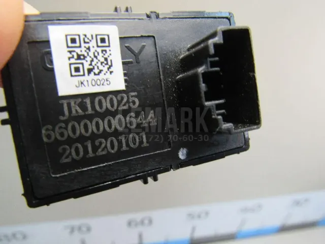 Кнопка стеклоподъемника для  Geely Icon (SX12) 2020